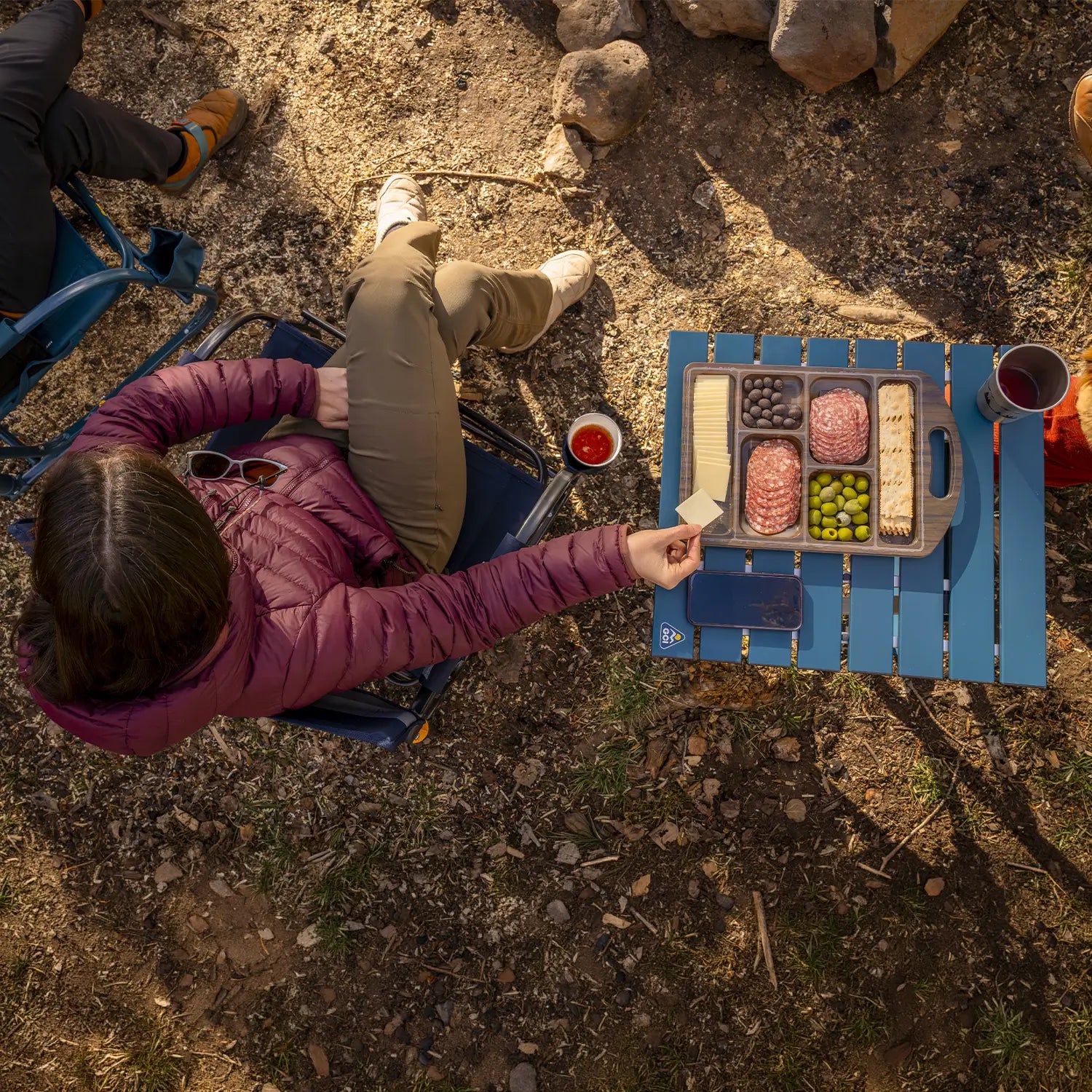 Compact Camp Table 20 | Featured Outdoor Choice | Outlandridge 81FCEL