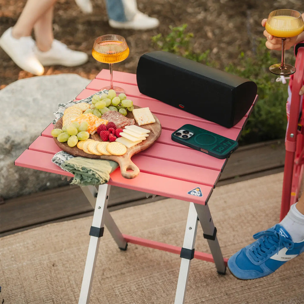 Compact Camp Table 20 | Featured Outdoor Choice | Outlandridge 81FCEL
