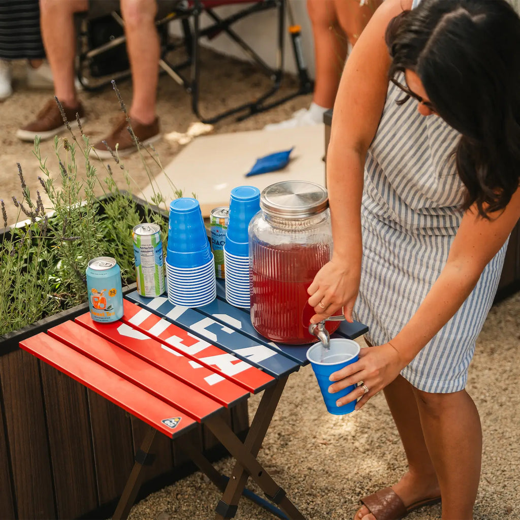 Compact Camp Table 20 | Featured Outdoor Choice | Outlandridge 81FCEL