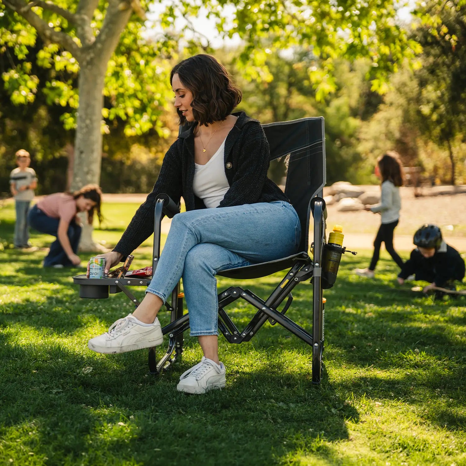 Stowaway Rocker with Side Table | Featured Outdoor Choice | Outlandridge 720FqA