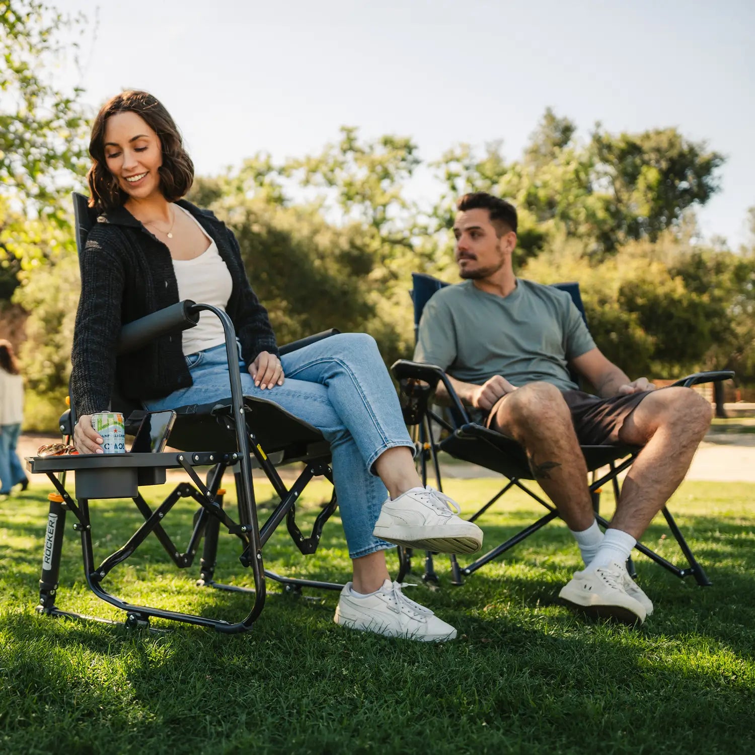 Stowaway Rocker with Side Table | Featured Outdoor Choice | Outlandridge 720FqA